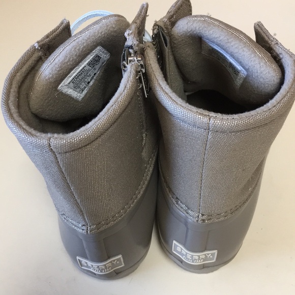 Sperry Rain Boots - Picture 9 of 14